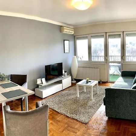 Sunkissed Apartment Beograd Bagian luar foto