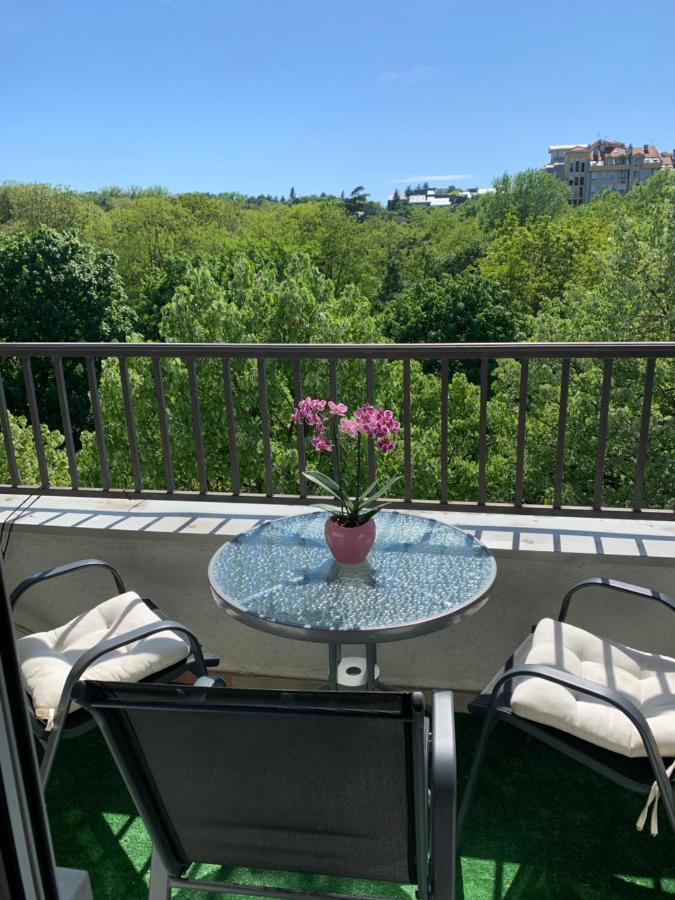 Sunkissed Apartment Beograd Bagian luar foto